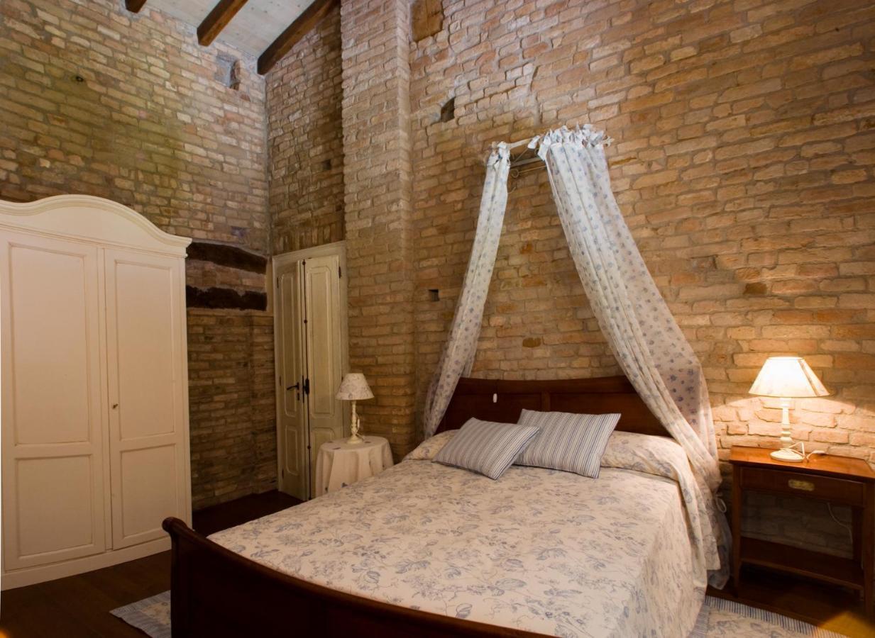 Bed and Breakfast Hospitale I Mori Asola Екстер'єр фото
