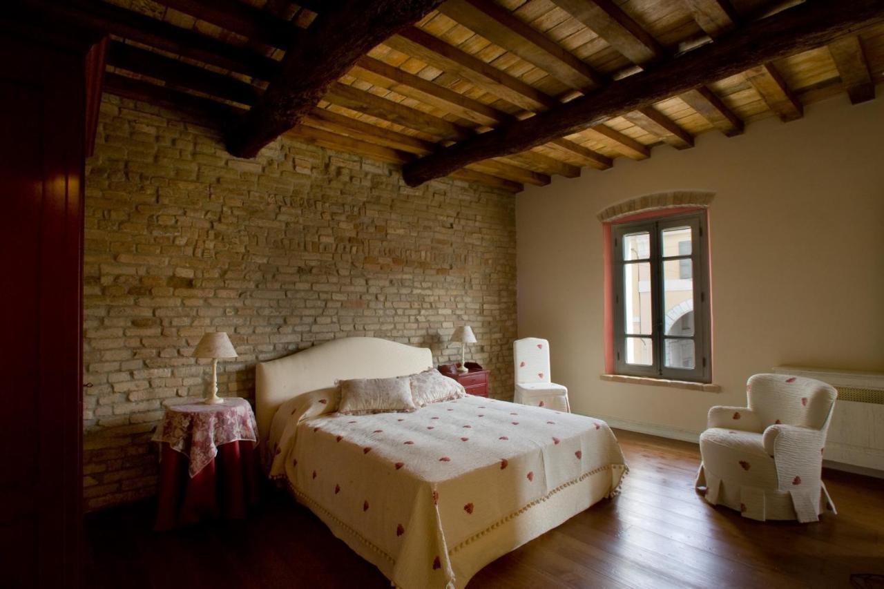 Bed and Breakfast Hospitale I Mori Asola Екстер'єр фото