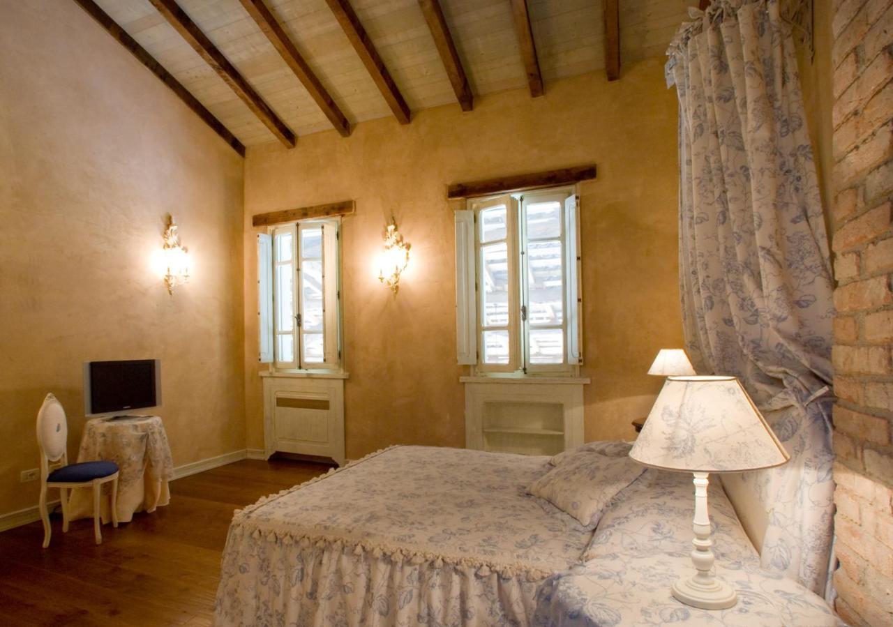 Bed and Breakfast Hospitale I Mori Asola Екстер'єр фото